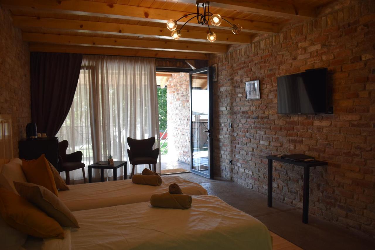 Hotel Helvecija 1880 Vrsac Esterno foto